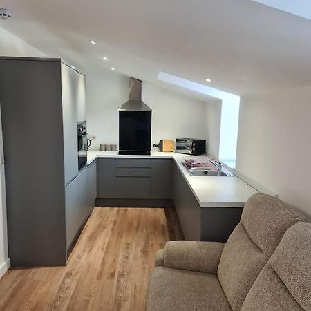 2 Bedroom Central Apartment リーク エクステリア 写真